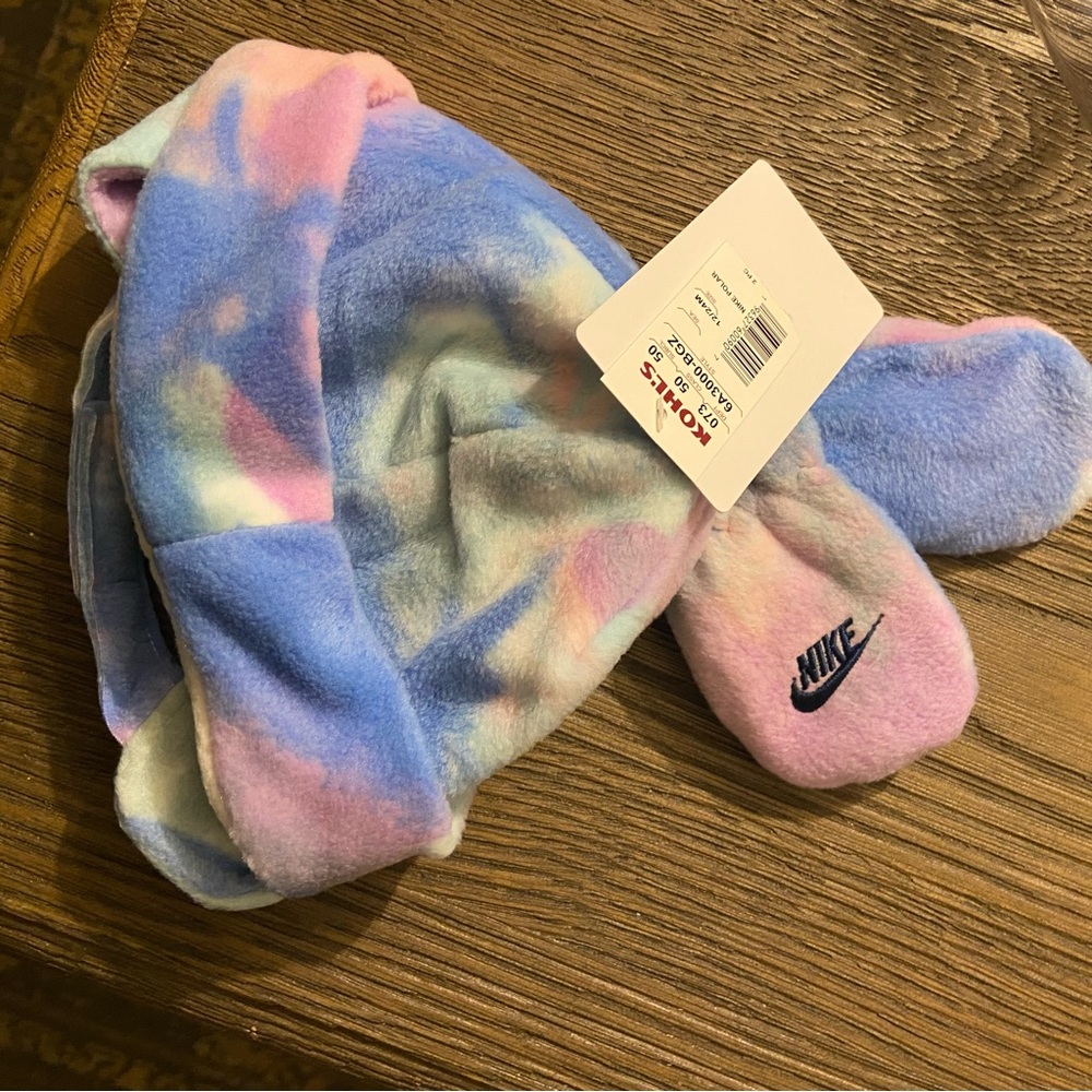 Nike Infant Multicolor Hat With Chin Strap And Mittens New With Tags - Picture 5 of 6